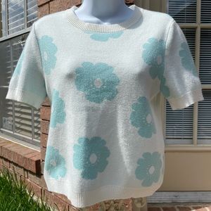 Forever 21 T-shirt❗️SMOKE FREE HOME❗️